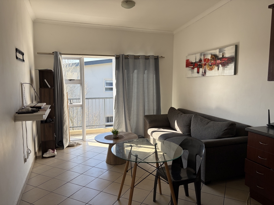 To Let 2 Bedroom Property for Rent in Buh Rein Estate Western Cape